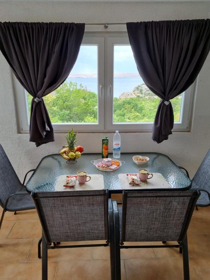Apartmani 'Cvit' Karlobag Εξωτερικό φωτογραφία