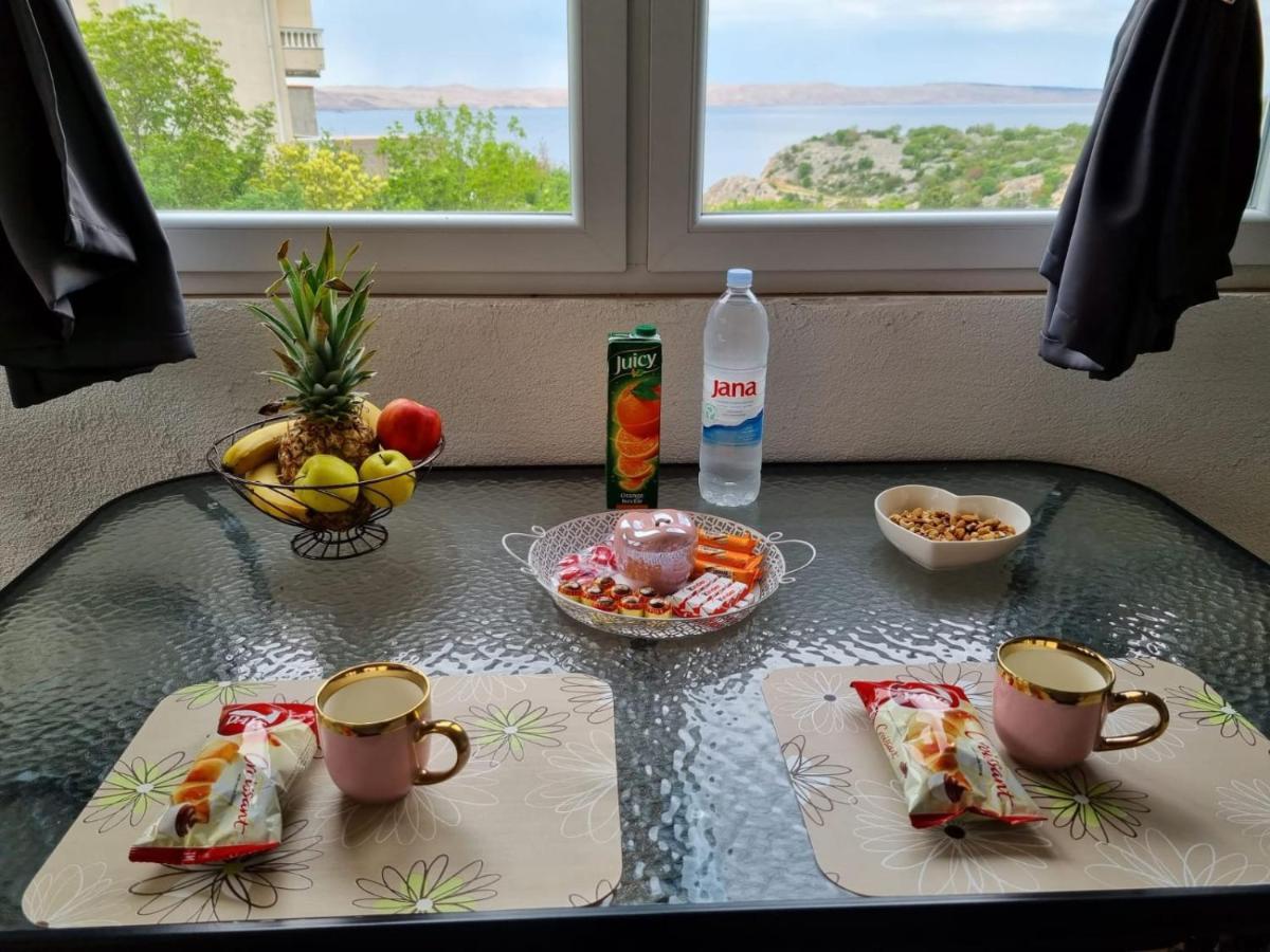 Apartmani 'Cvit' Karlobag Εξωτερικό φωτογραφία