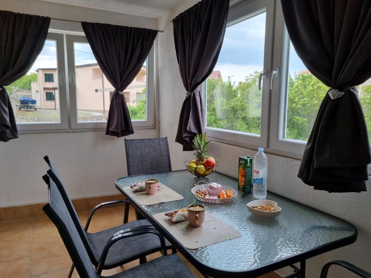 Apartmani 'Cvit' Karlobag Εξωτερικό φωτογραφία