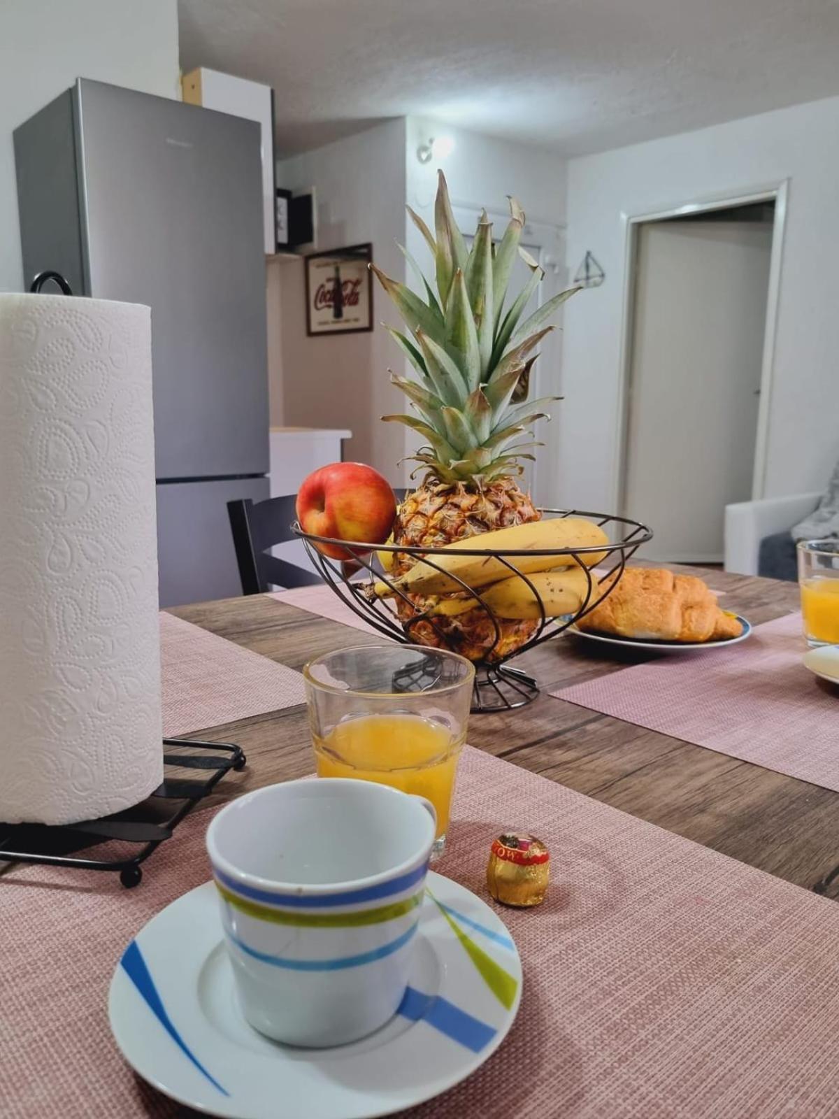 Apartmani 'Cvit' Karlobag Εξωτερικό φωτογραφία