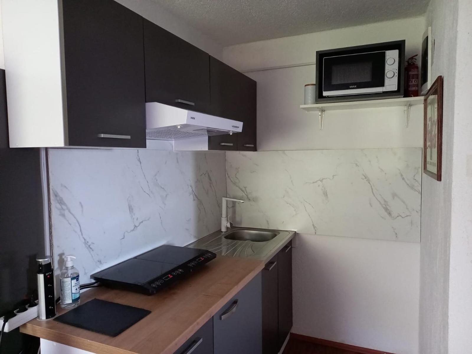 Apartmani 'Cvit' Karlobag Εξωτερικό φωτογραφία